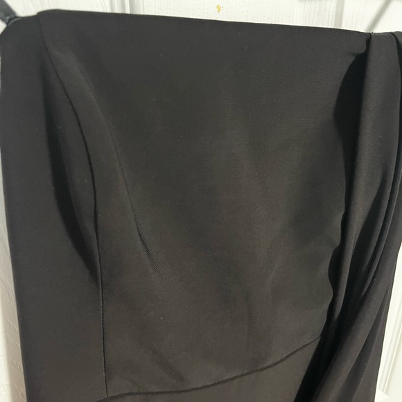 Le Chateau Classic Mini Black dress, Strapless. - Picture 3 of 8